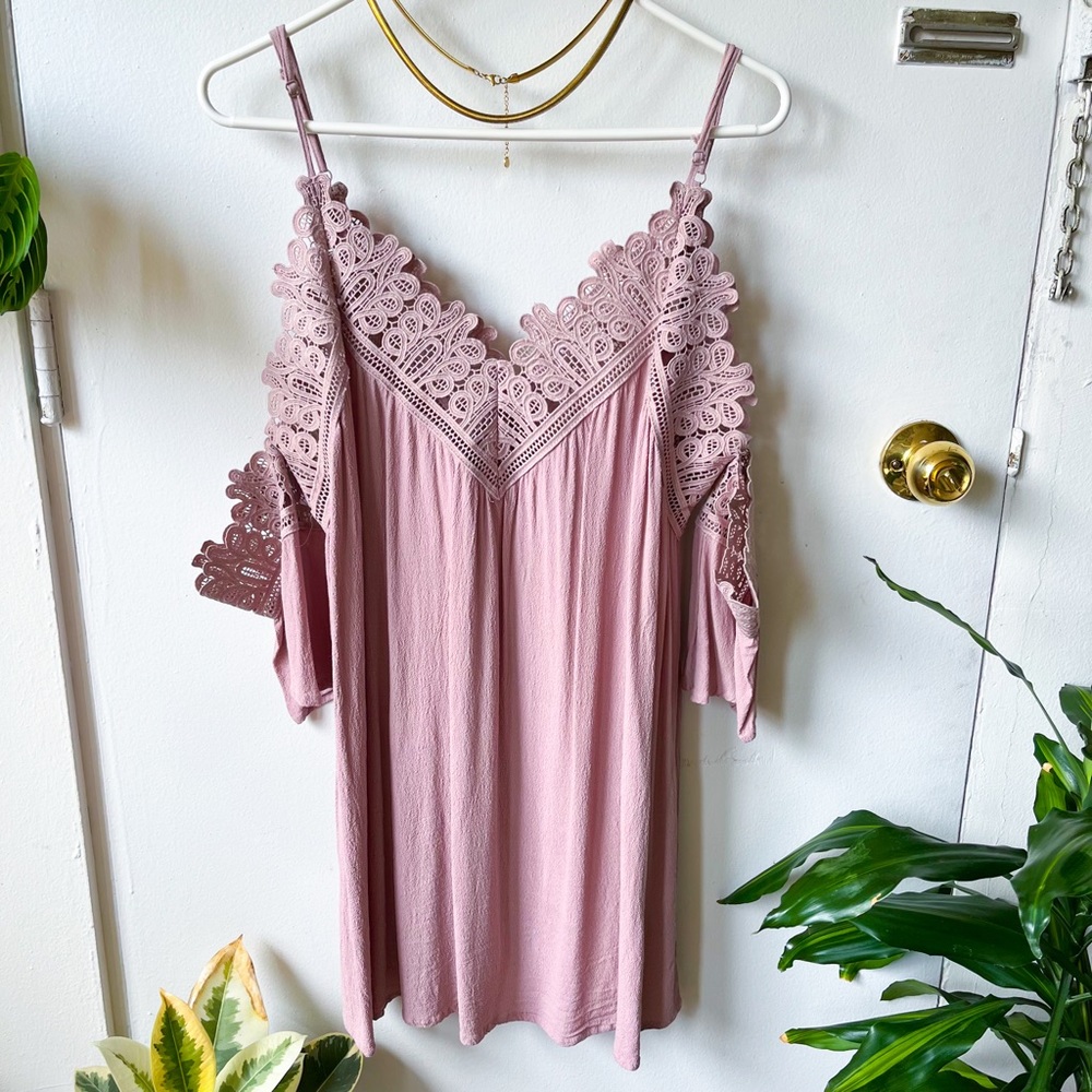 Off-The-Shoulder Flowy Top Size M